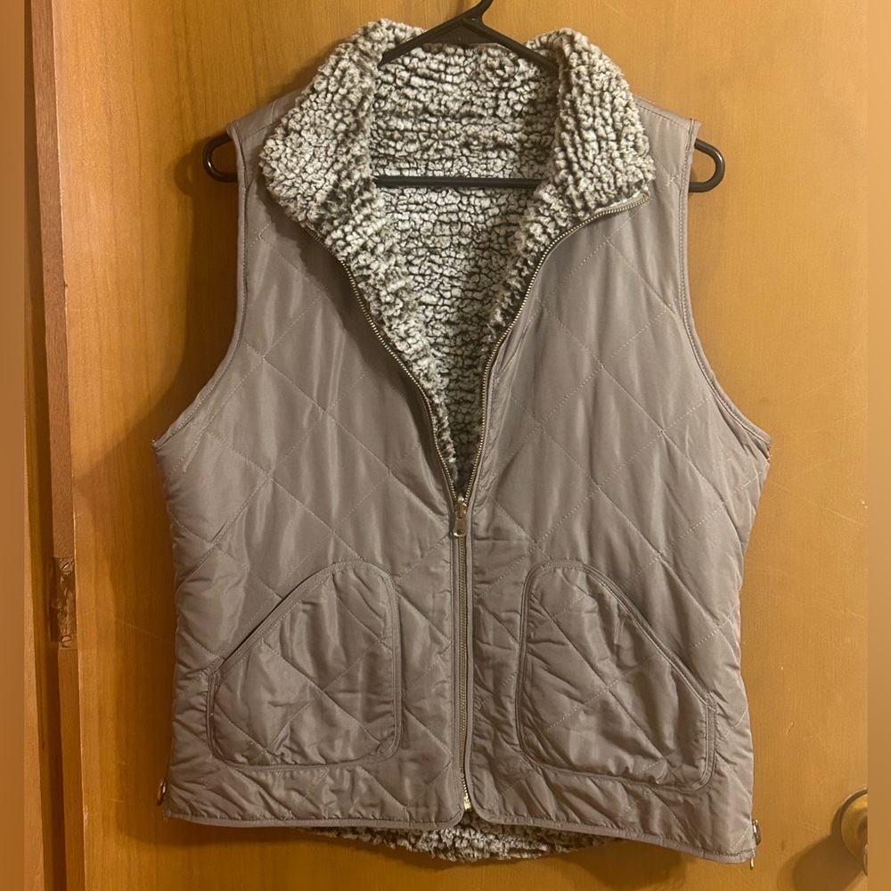 Thread &‎ Supply Gray Sherpa Lined Vest Size Large